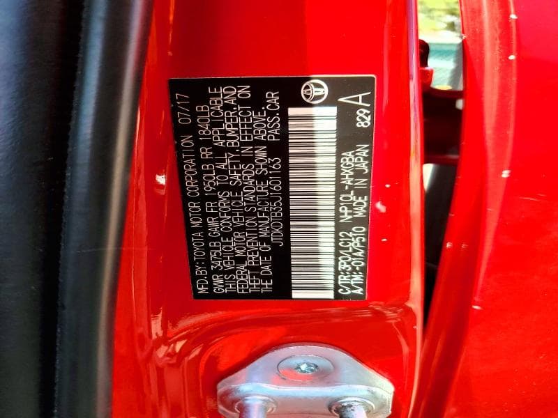 2018 TOYOTA PRIUS C FOUR 12