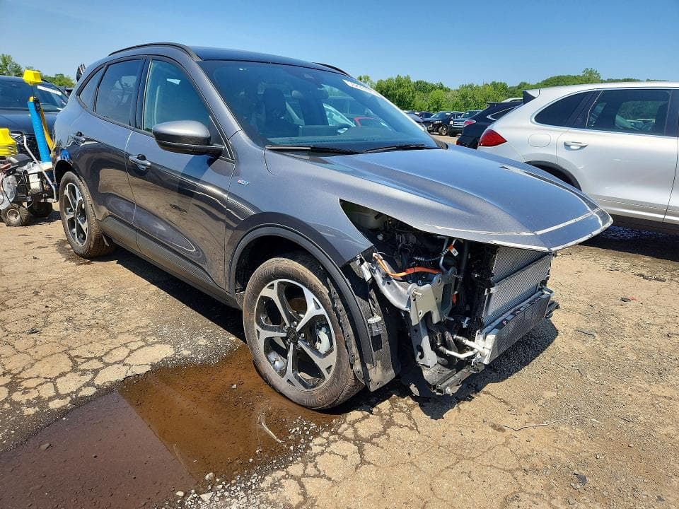 2025 FORD ESCAPE ST LINE SELECT 4