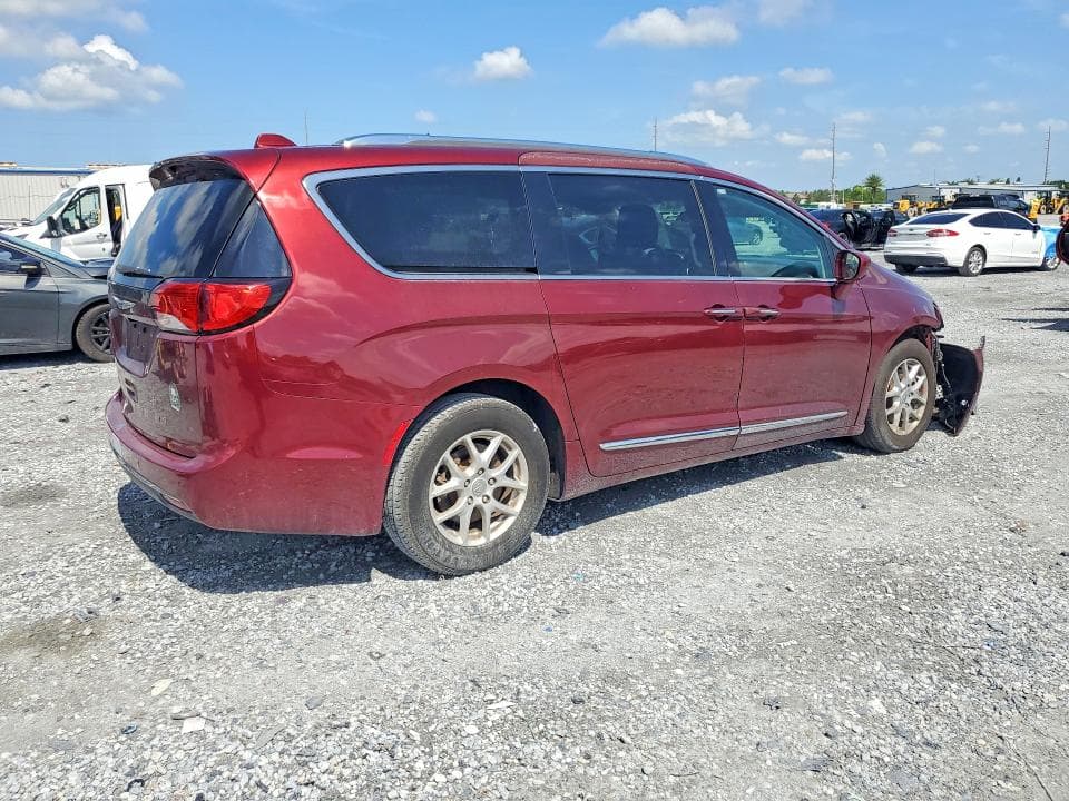2020 CHRYSLER PACIFICA TOURING L 3