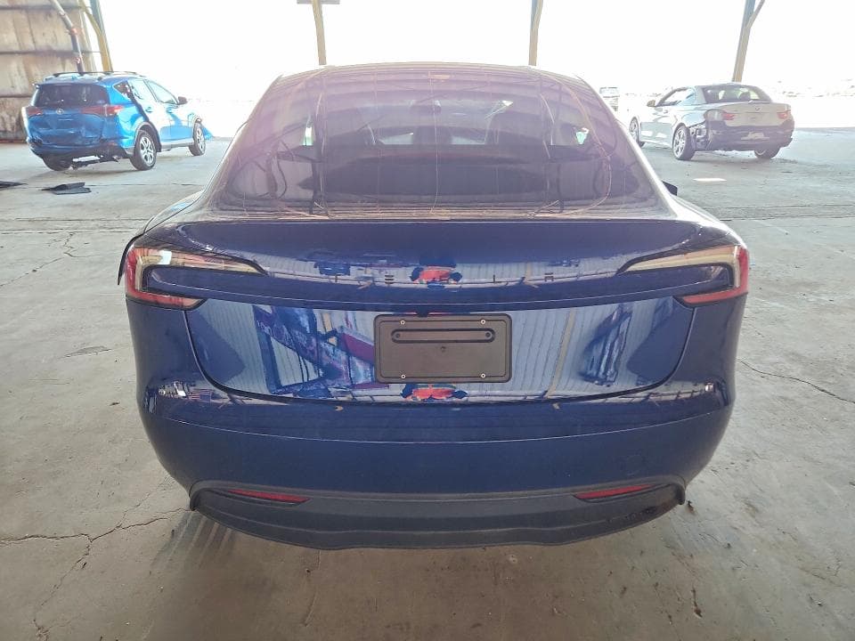 2026 TESLA MODEL 3 6