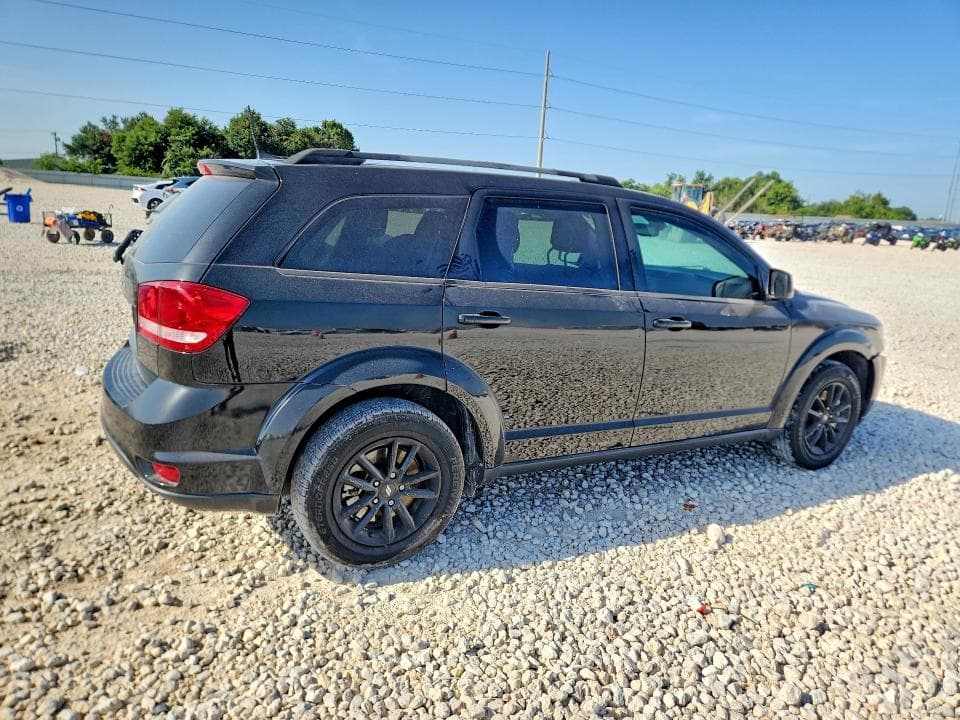 2019 DODGE JOURNEY SE 3