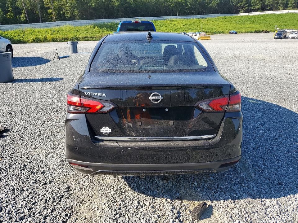 2025 NISSAN VERSA SV 6