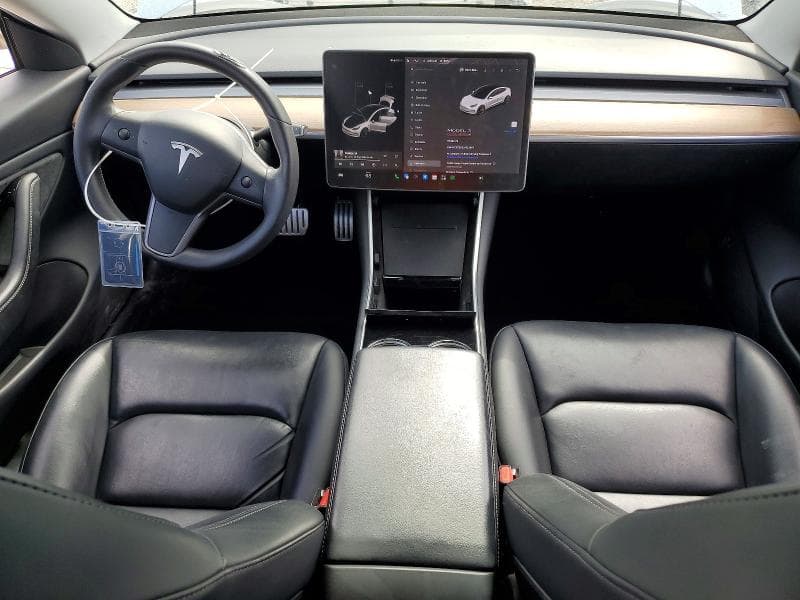 2020 TESLA MODEL 3 8