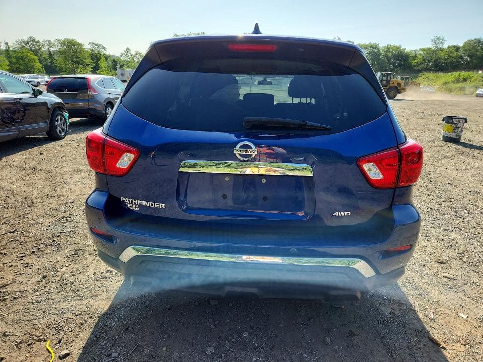 2019 NISSAN PATHFINDER S 6