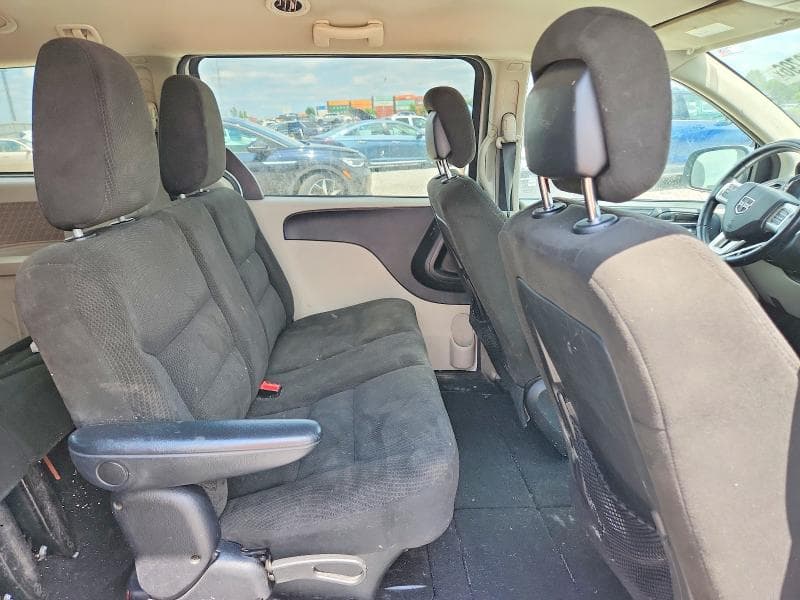 2017 DODGE GRAND CARAVAN SE 10