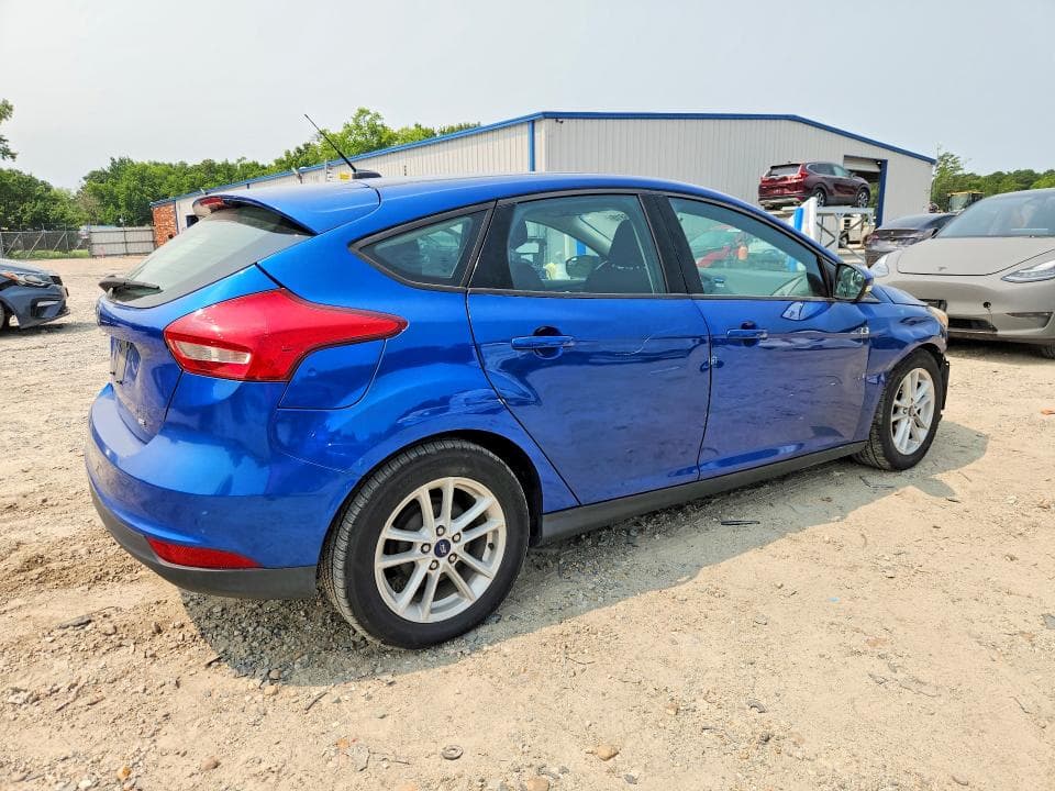 2018 FORD FOCUS SE 3