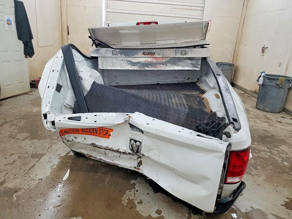 2023 RAM 1500 CLASSIC TRADESMAN 6