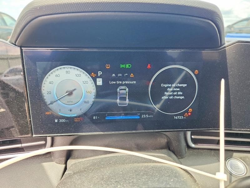 2024 HYUNDAI ELANTRA SEL 9