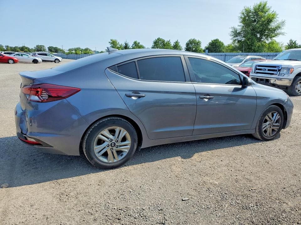 2020 HYUNDAI ELANTRA SEL 3
