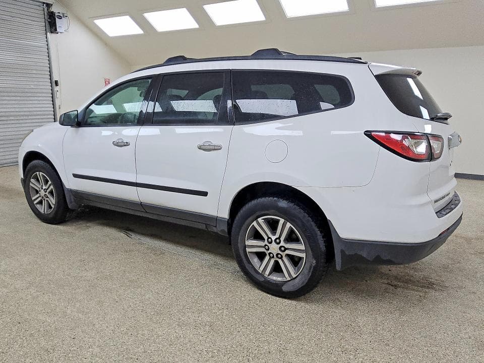 2017 CHEVROLET TRAVERSE LS 2