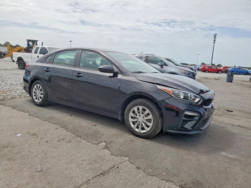 2021 KIA FORTE FE 4