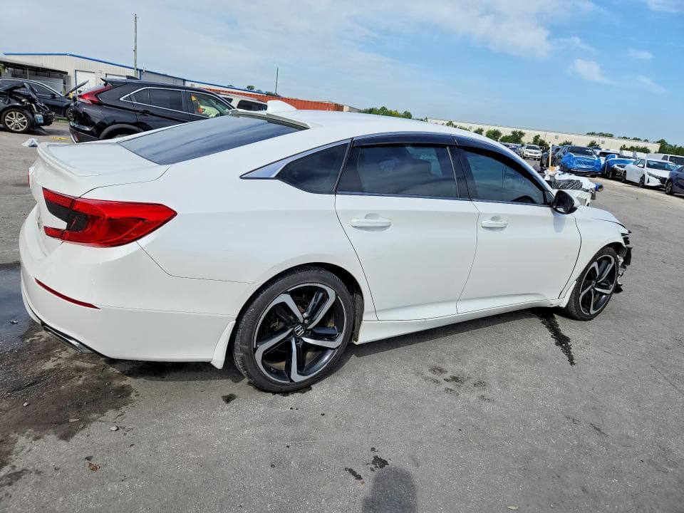 2019 HONDA ACCORD SPORT 3