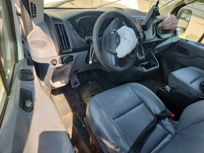 2017 FORD TRANSIT T-250 8