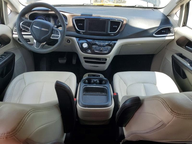2018 CHRYSLER PACIFICA TOURING PLUS 8