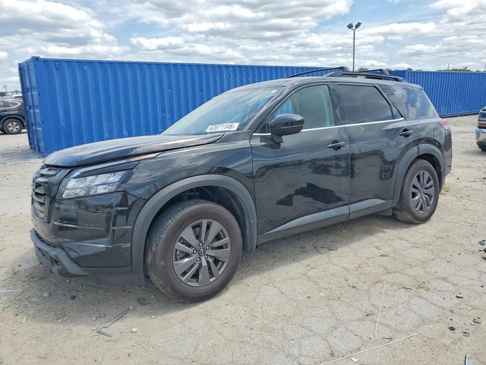2024 NISSAN PATHFINDER SV