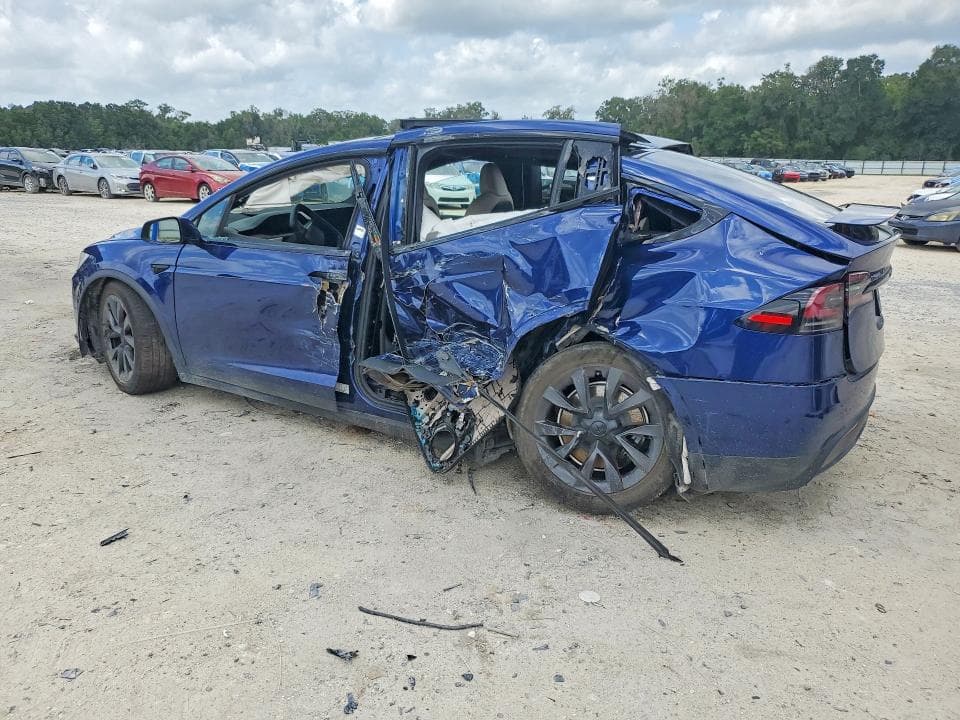 2023 TESLA MODEL X 2