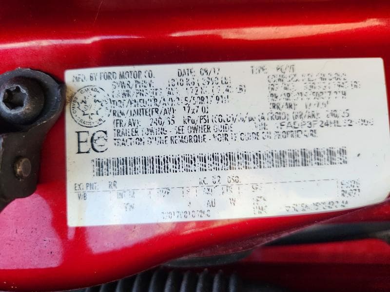 2017 FORD FOCUS SE 13