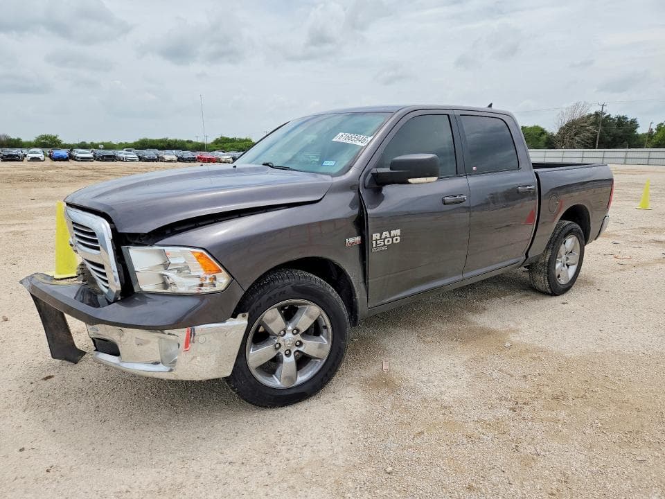 2019 RAM 1500 CLASSIC SLT - 1