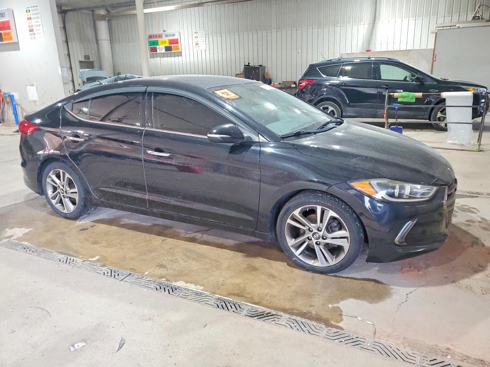 2017 HYUNDAI ELANTRA LIMITED 4