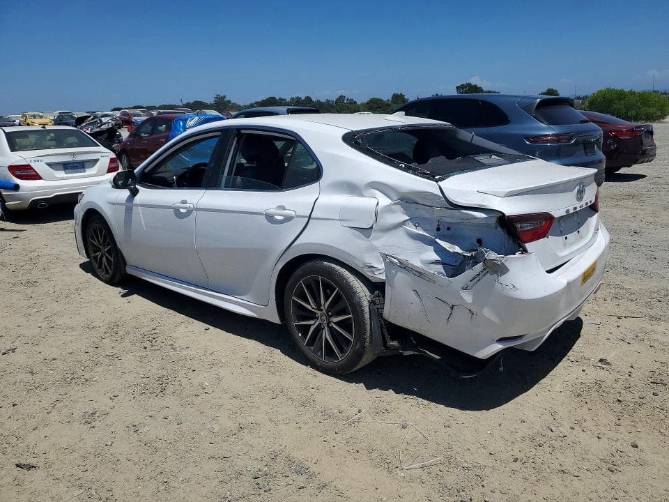 2023 TOYOTA CAMRY SE 2