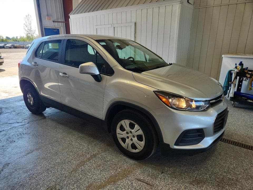 2019 CHEVROLET TRAX LS 4