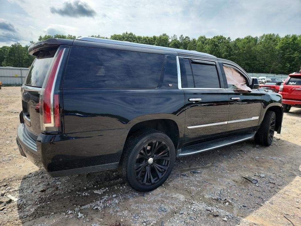 2017 CADILLAC ESCALADE ESV LUXURY 3