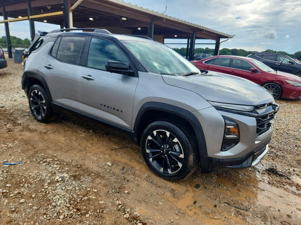 2025 CHEVROLET EQUINOX RS 4