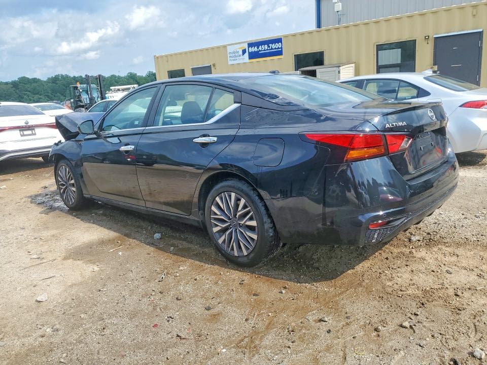 2023 NISSAN ALTIMA SV 2
