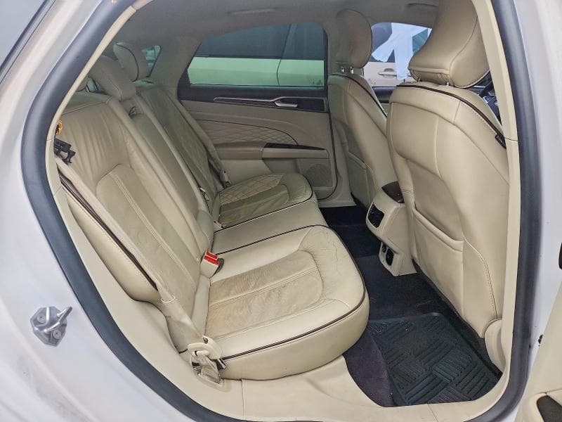 2017 FORD FUSION TITANIUM PHEV 10