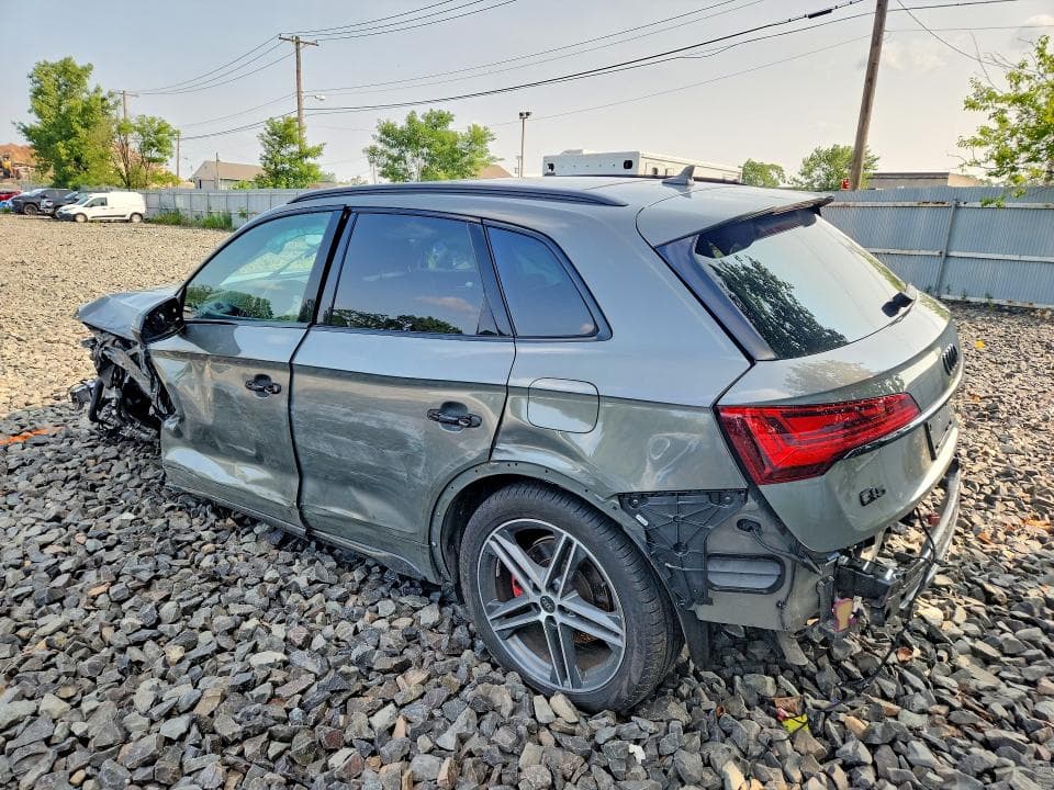 2024 AUDI Q5 E PREMIUM PLUS 55 2