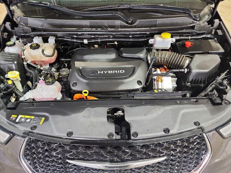 2023 CHRYSLER PACIFICA HYBRID TOURING L 12