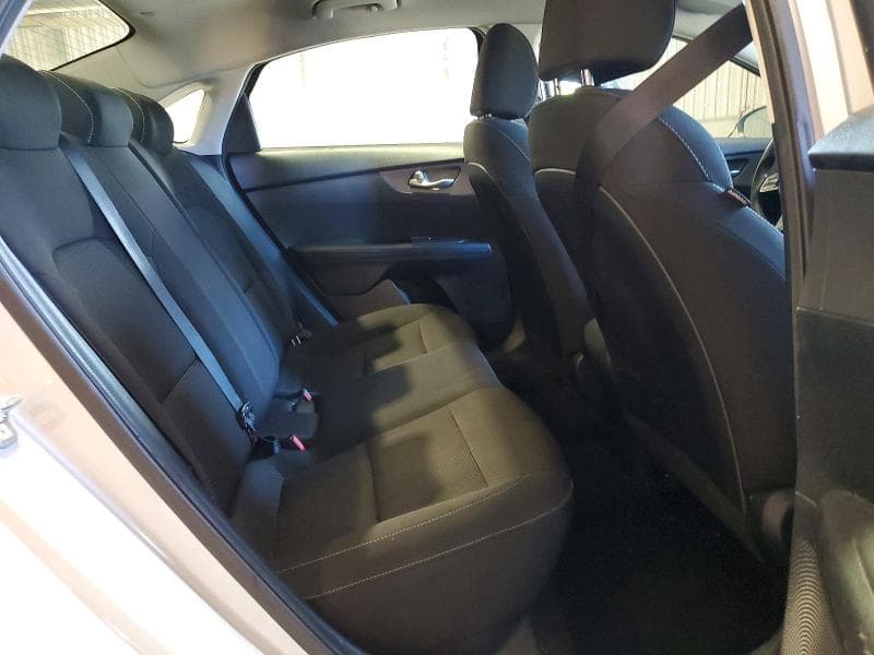 2019 KIA FORTE LXS 10