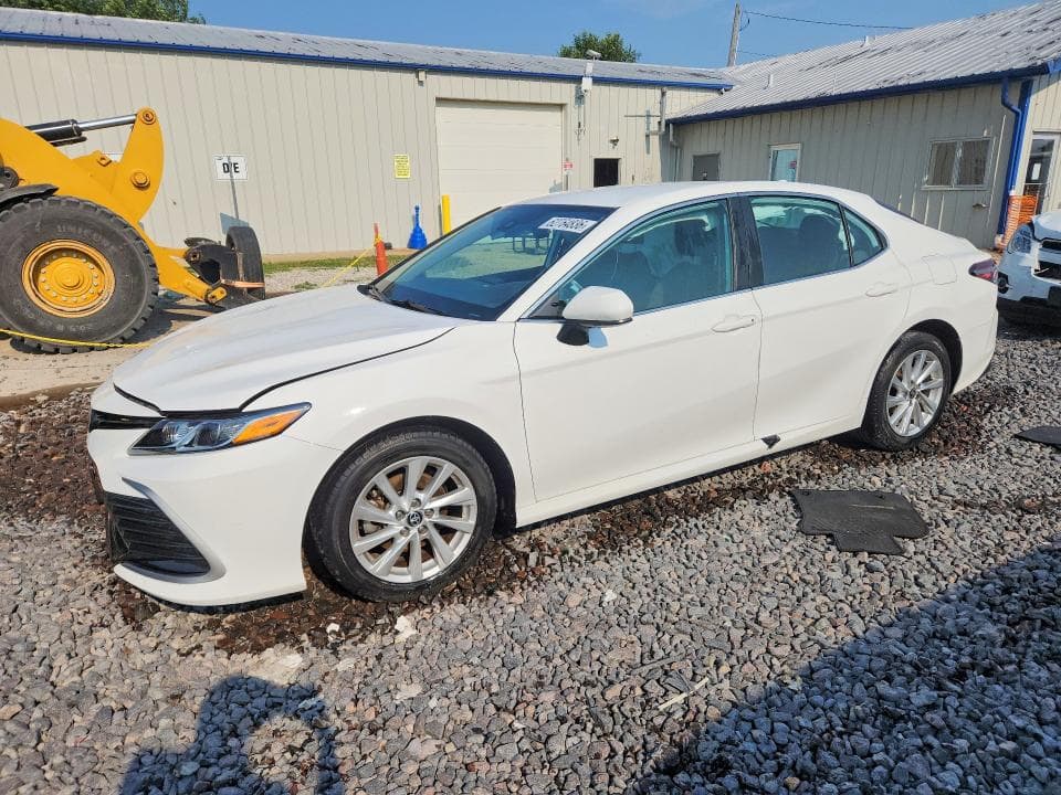 2023 TOYOTA CAMRY LE - 1