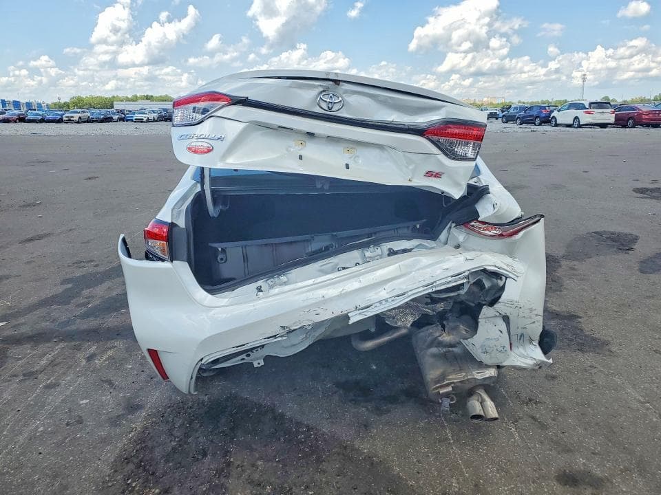 2026 TOYOTA COROLLA SE 6