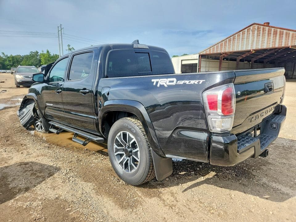 2023 TOYOTA TACOMA TRD SPORT 2