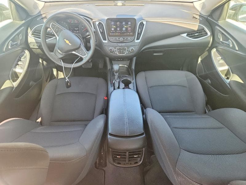2023 CHEVROLET MALIBU LT 8