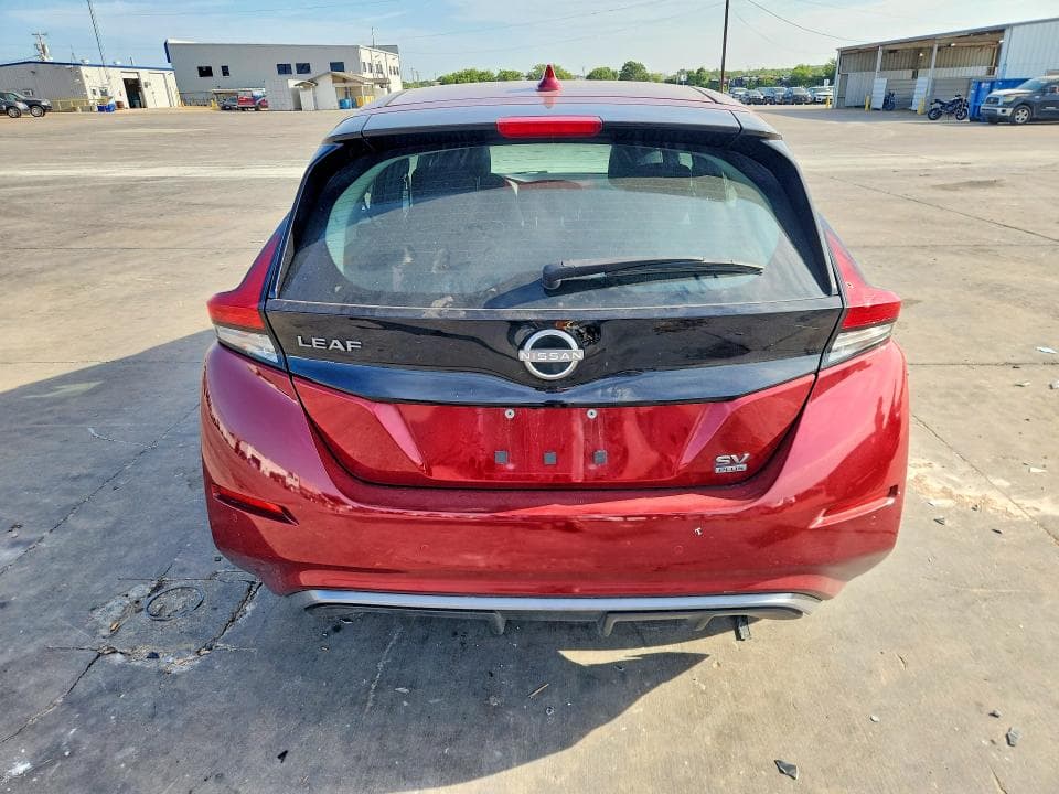 2023 NISSAN LEAF SV PLUS 6