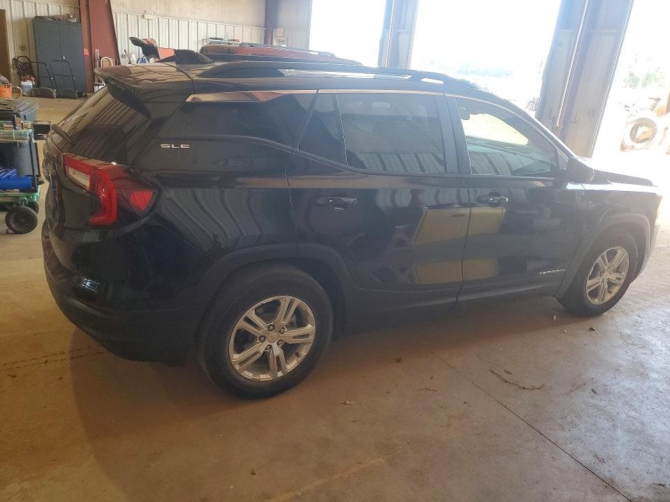 2022 GMC TERRAIN SLE 3