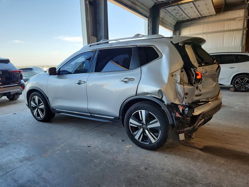 2017 NISSAN ROGUE SV 2
