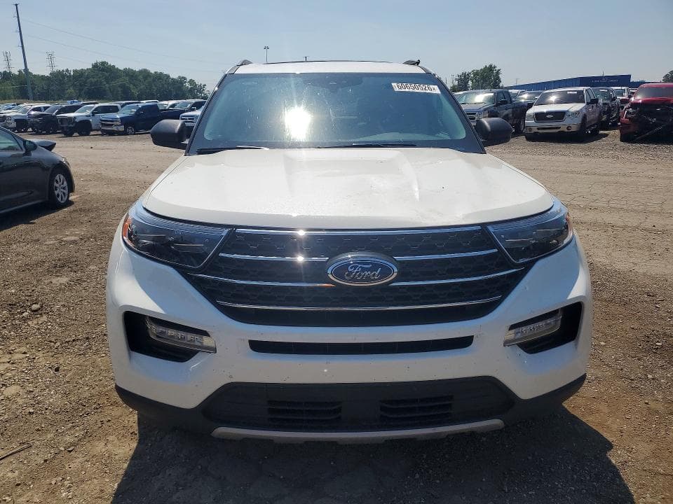 2023 FORD EXPLORER XLT 5