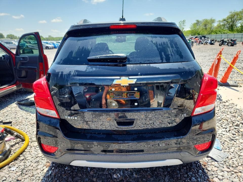 2019 CHEVROLET TRAX 1LT 6