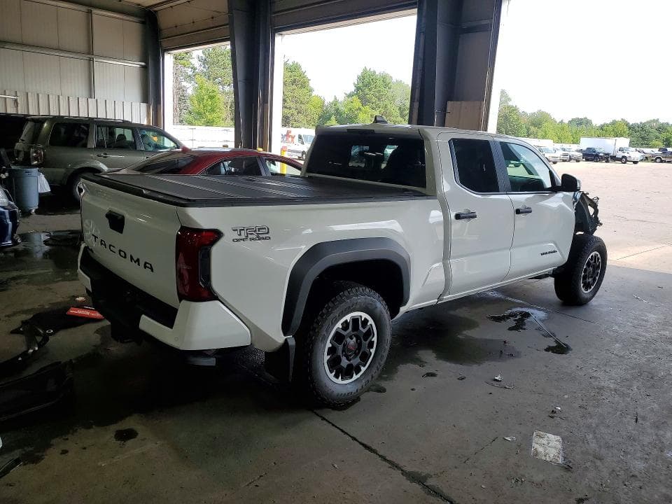 2026 TOYOTA TACOMA TRD OFF-ROAD 3