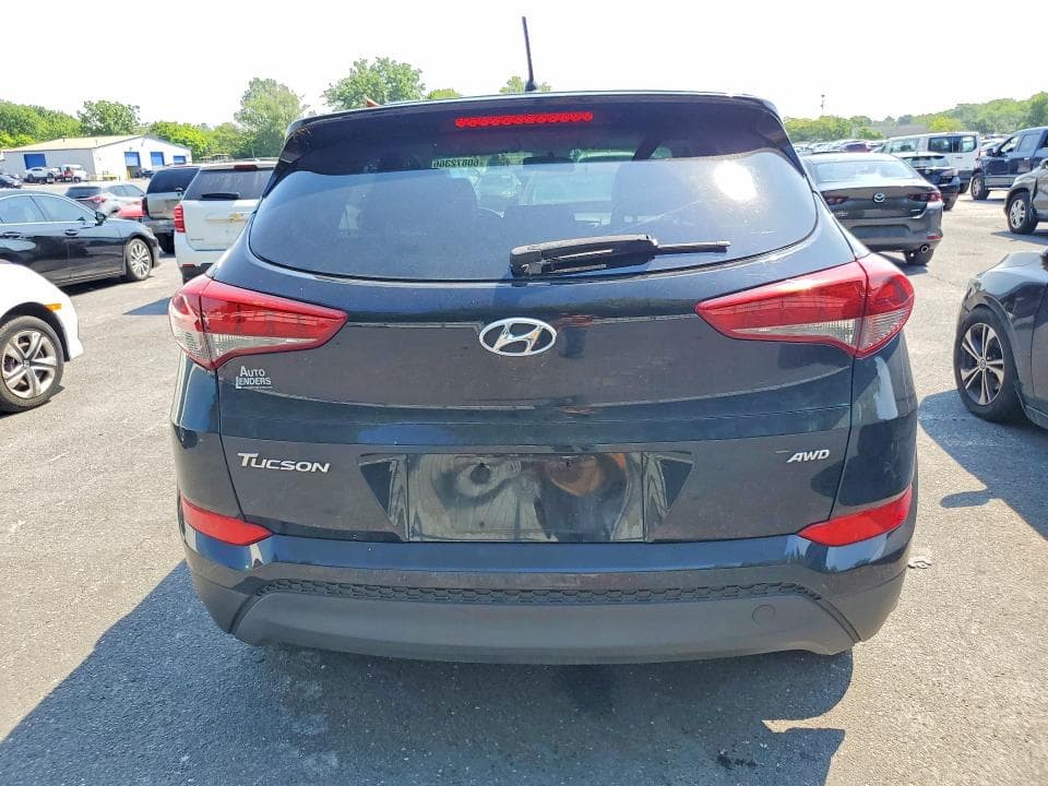 2018 HYUNDAI TUCSON SE 6