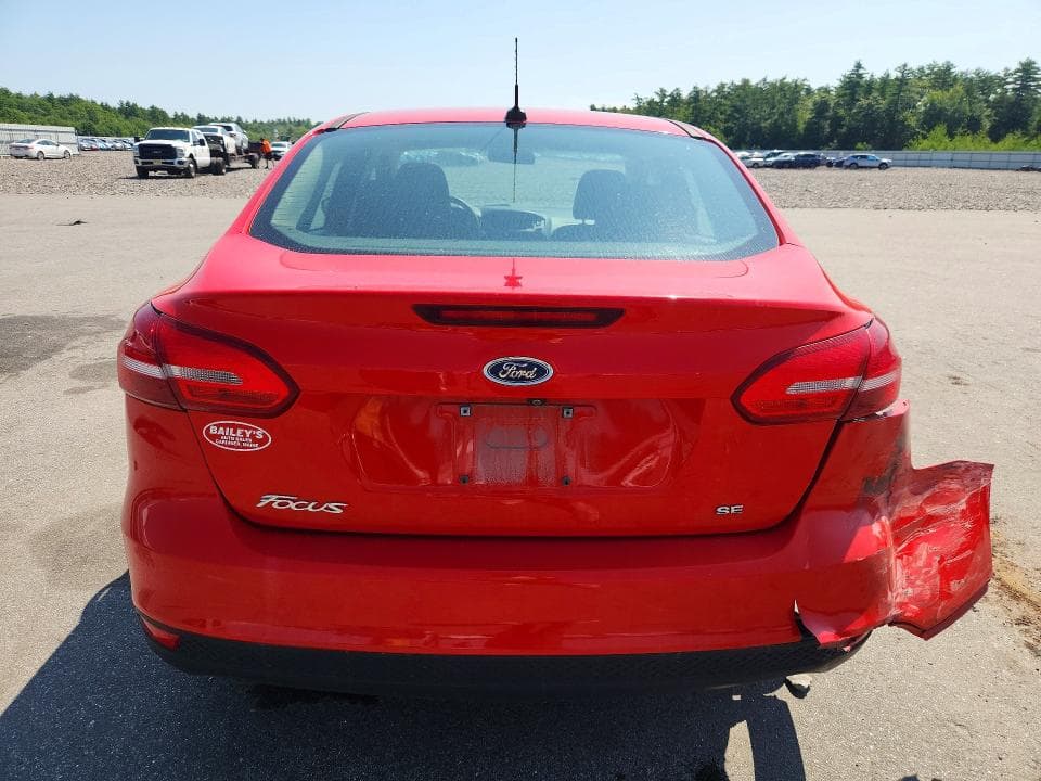 2017 FORD FOCUS SE 6