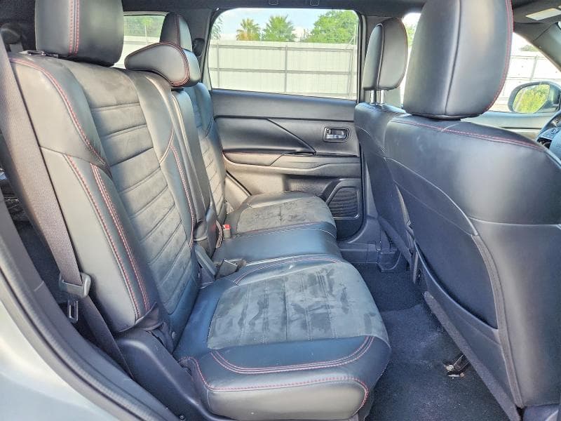 2020 MITSUBISHI OUTLANDER SE 10