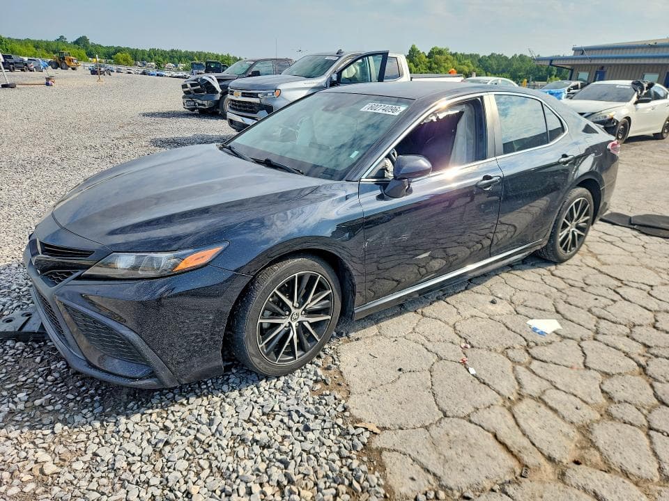 2022 TOYOTA CAMRY SE - 1