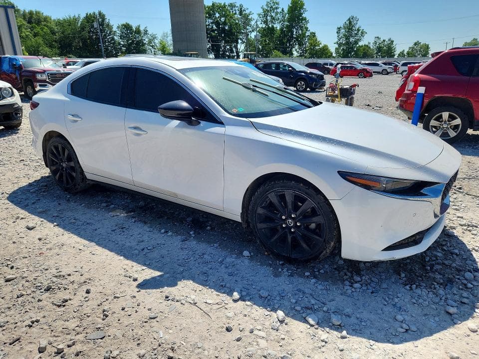 2021 MAZDA 3 PREMIUM PLUS 4
