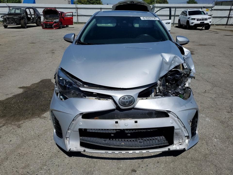 2017 TOYOTA COROLLA SE 5