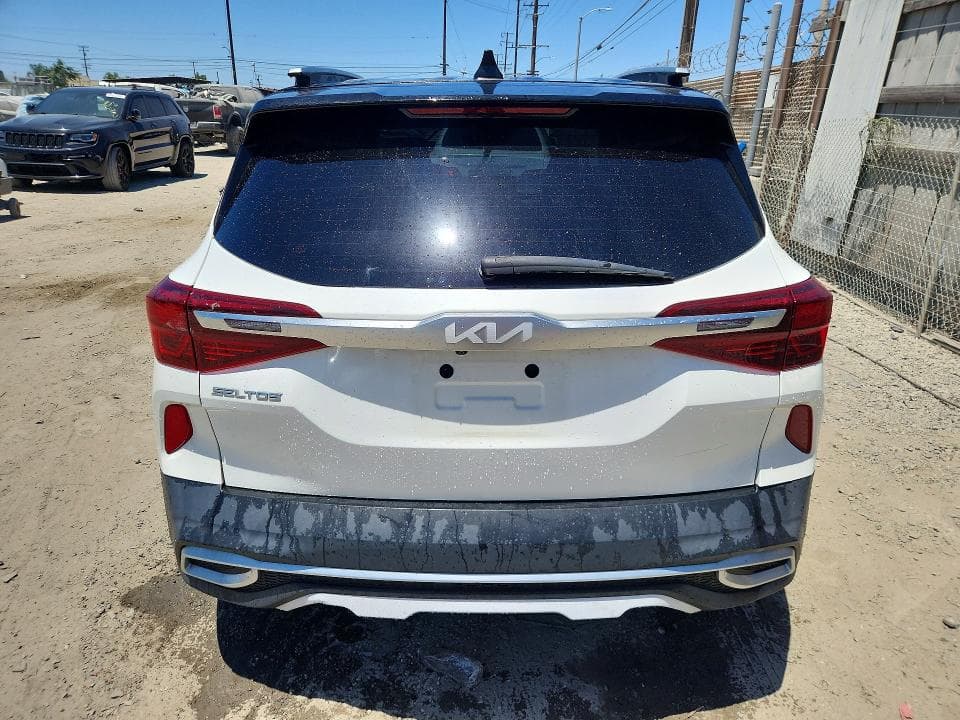 2022 KIA SELTOS S 6