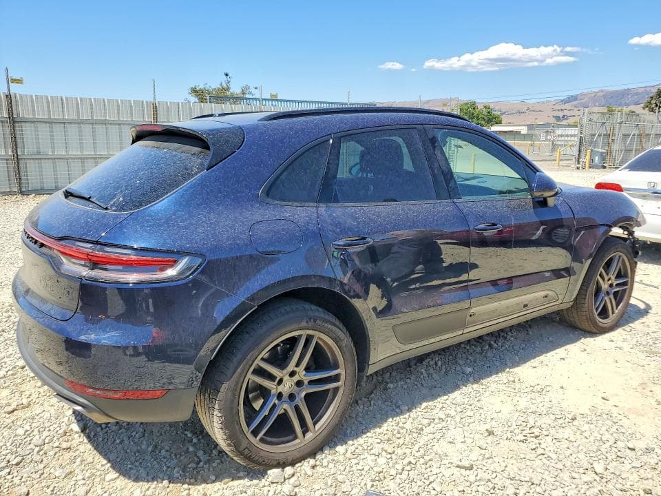 2021 PORSCHE MACAN 3